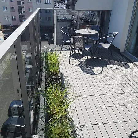 Bluebay Apartment *